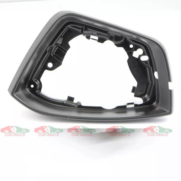 MIRROR FRAME SKODA SUPER B 2015>> L | 3V0857531