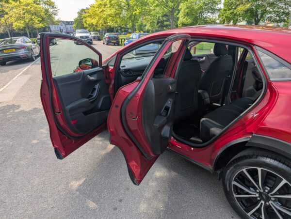 Ford Puma Titanium 1.0T EcoBoost MHEV (2020) – 125PS – Petrol Manual - Image 9