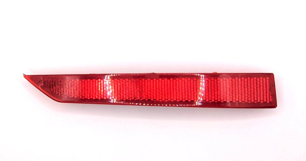 BMW 3 Series G20/G21 2019+ Right Rear Bumper Side Reflector Red OEM 63147420448 - Image 3